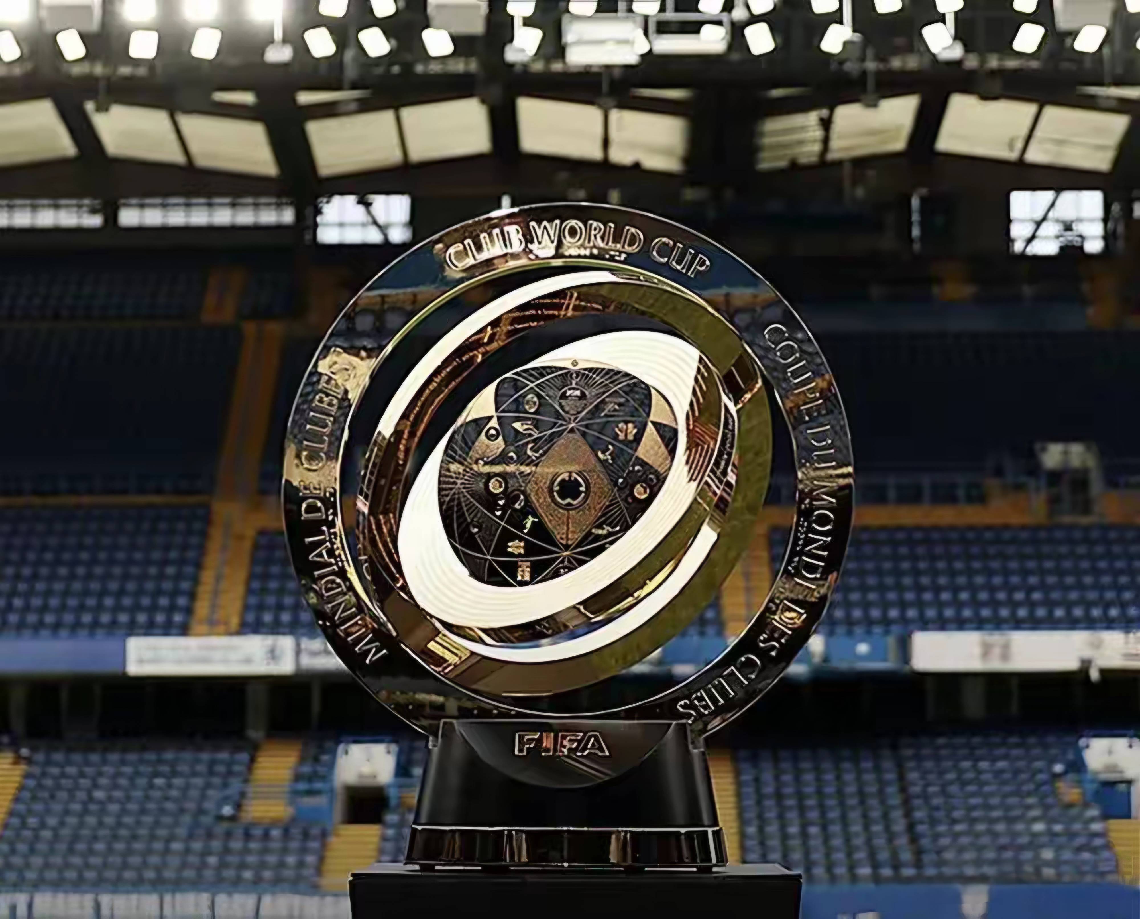 米乐中国平台关于风云突变！国际米兰窗口期复出首秀，葡超版图或变，球迷炸锅，身体对抗强度拉满的信息